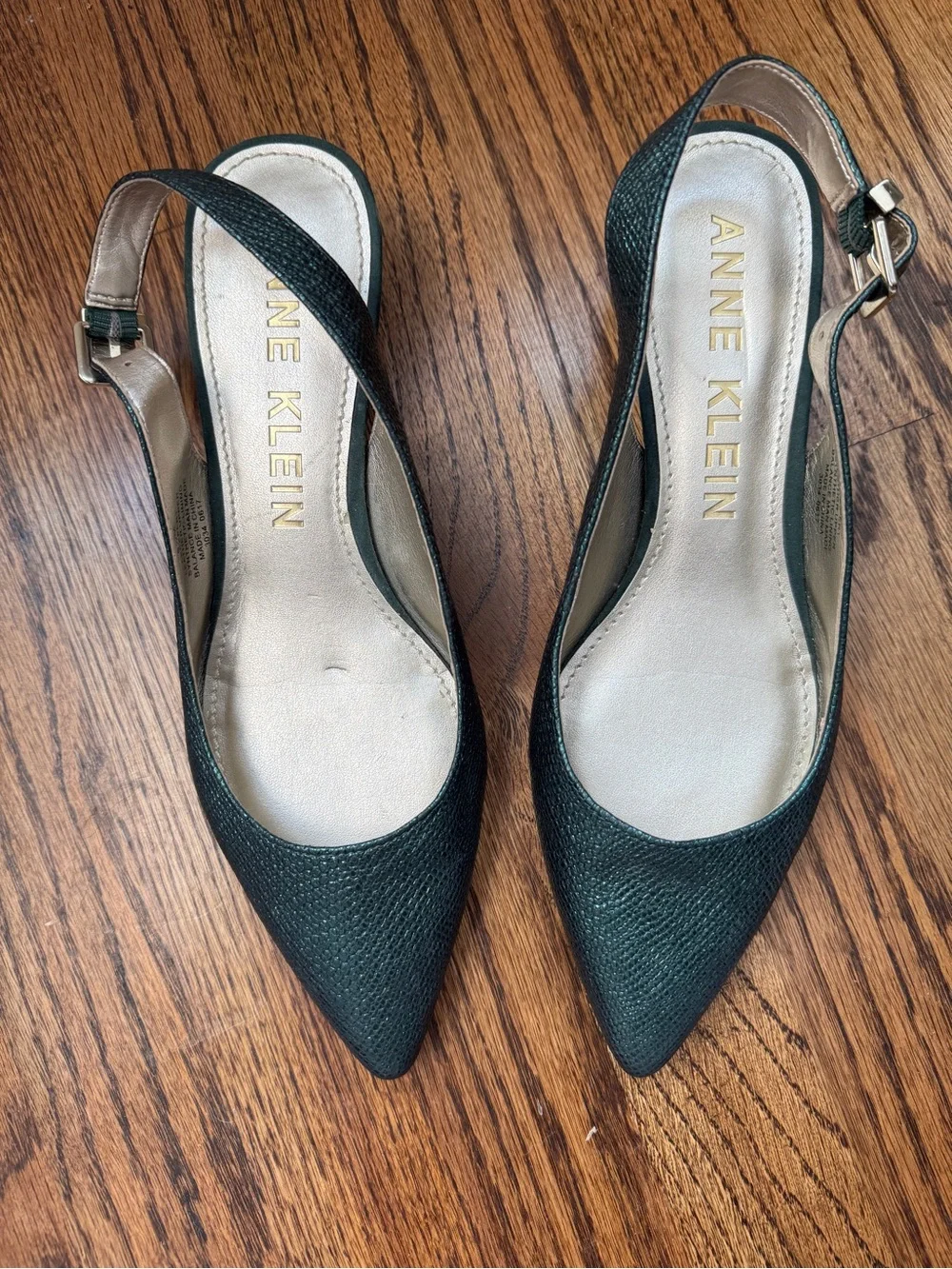 Anne Klein Expert Slingback Kitten Heels  Reptile Embossed Leather & Suede 8.5
